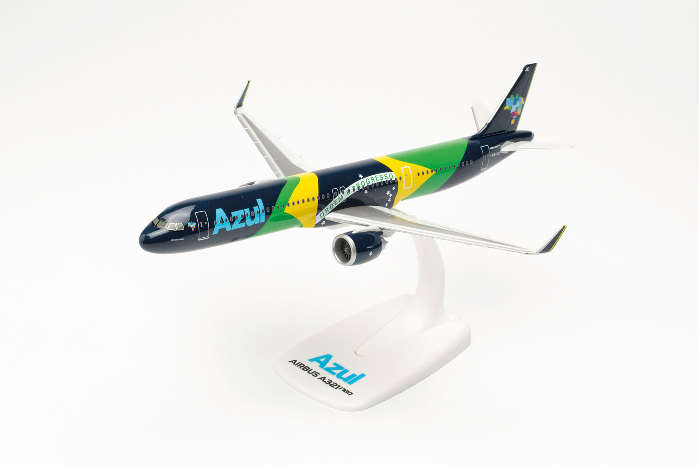 Azul Brazilian Airlines Airbus A321neo “Brazilian Flag livery” – Reg.: PR-YJE